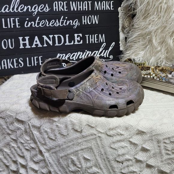 Crocs Iconic Comfort Real Tree Camo Clogs - Picture 5 of 12